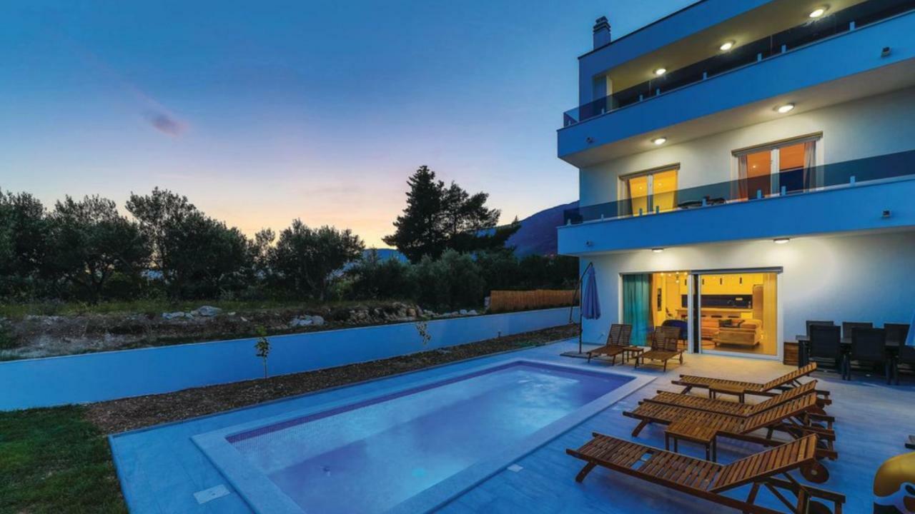 New Villa David, Wi-Fi, Iptv, 5 Bedrooms, 4 Bathrooms Kaštela Exterior foto