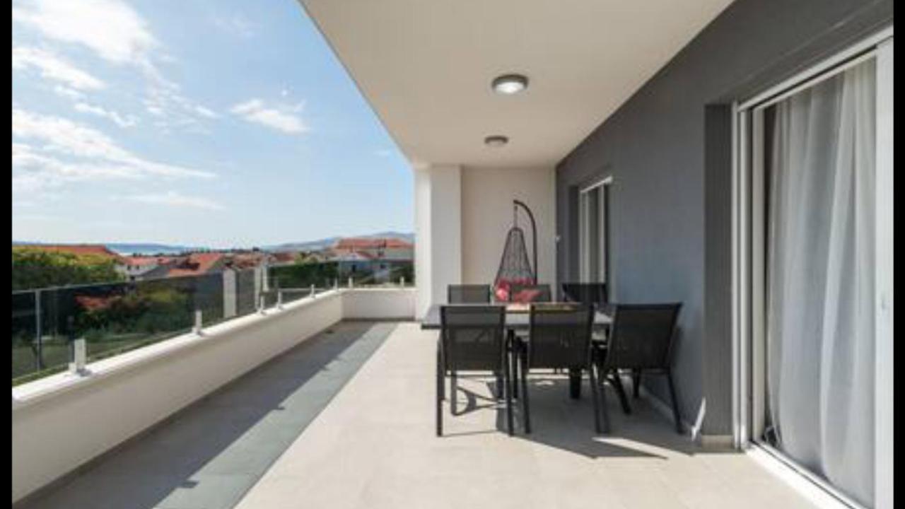 New Villa David, Wi-Fi, Iptv, 5 Bedrooms, 4 Bathrooms Kaštela Exterior foto